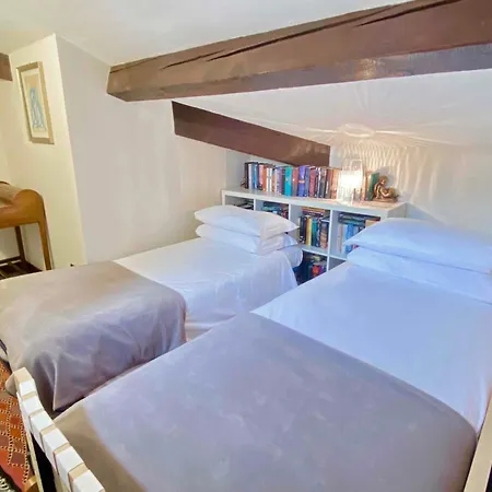 Ca Moro - Elegant With Private Terrace Venedik